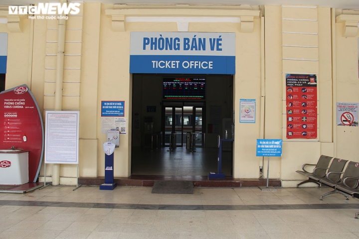 Vé tàu ế ẩm, ga Hà Nội vắng tanh ngày giáp Tết Dương lịch - 4