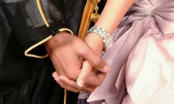 chan dan ong nguoi phu nu lam dam cuoi voi cuop bien 300 tuoi