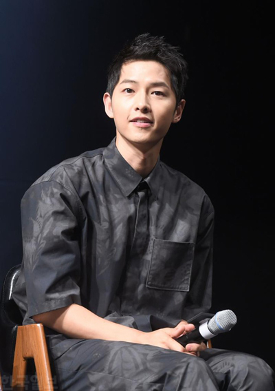 song joong ki chuyen tam dong phim sau ly hon