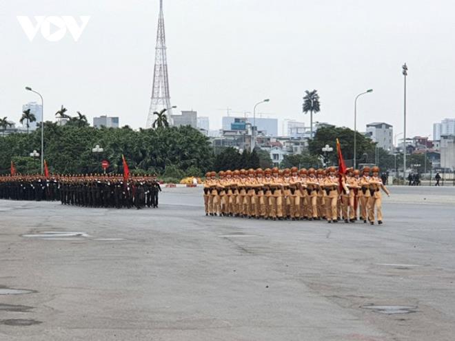 6.000 chiến sĩ công an, quân đội xuất quân bảo vệ Đại hội Đảng - 2