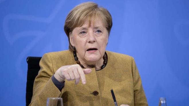 Thủ tướng Đức Merkel chỉ trích Twitter khóa tài khoản của ông Trump - 1