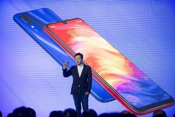 Lãnh đạo Xiaomi mất hàng tỷ USD vì lệnh cấm của Trump