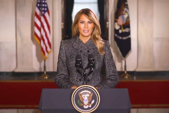 Đệ nhất phu nhân Melania Trump nói lời tạm biệt - 1