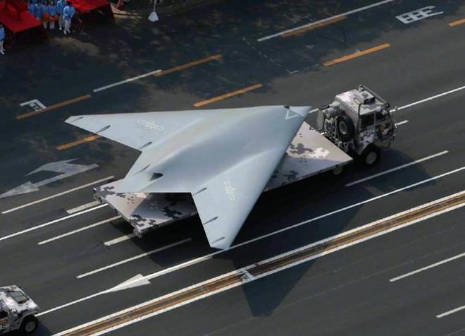 Lộ diện UAV tấn công hạng nặng GJ-11 của Trung Quốc - 1
