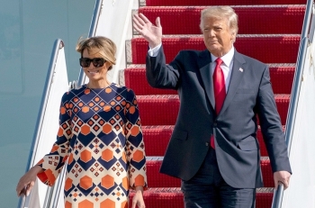 Melania Trump diện váy sặc sỡ sau khi kết thúc nhiệm kỳ