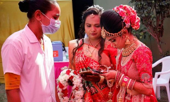 Đại dịch Covid-19 “nhấn chìm” mùa cưới ở Ấn Độ