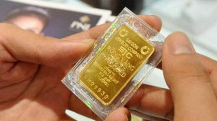Giá vàng SJC tăng mạnh, vượt xa 62 triệu đồng/lượng
