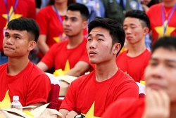 nhieu nguoi bi moc tui khi cho duoc gap u23 viet nam