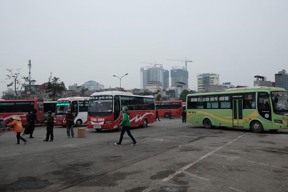 ben xe ha noi 27 tet vang nhu chua ba danh