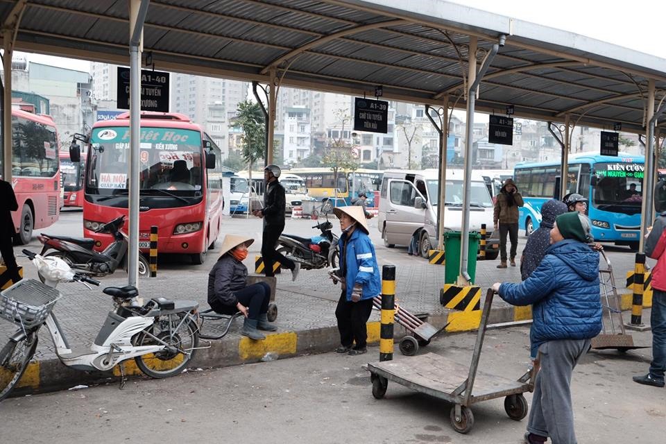 ben xe ha noi 27 tet vang nhu chua ba danh