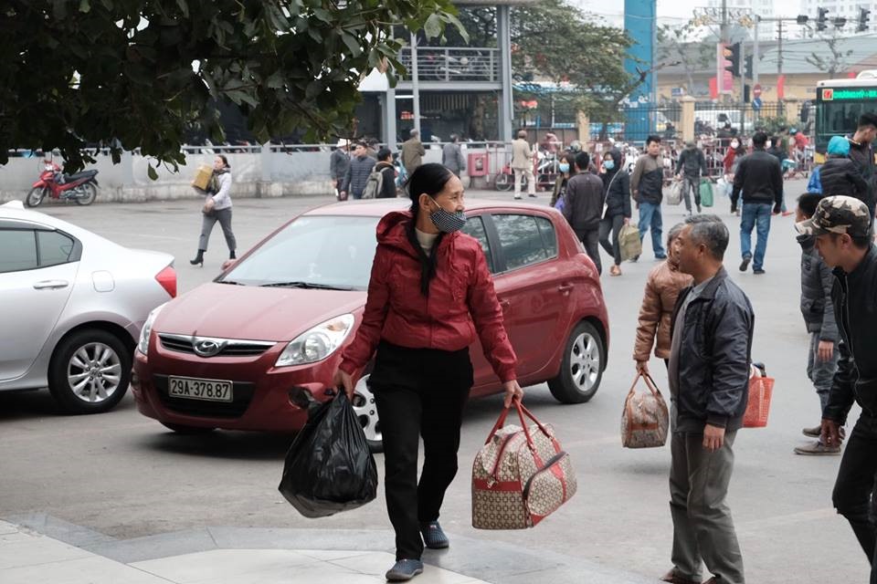 ben xe ha noi 27 tet vang nhu chua ba danh