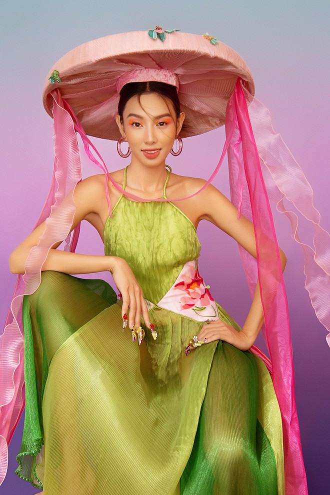 Chân dung Hoa hậu Thùy Tiên trong loạt trang phục mang đậm bản sắc văn hóa Việt ảnh 3