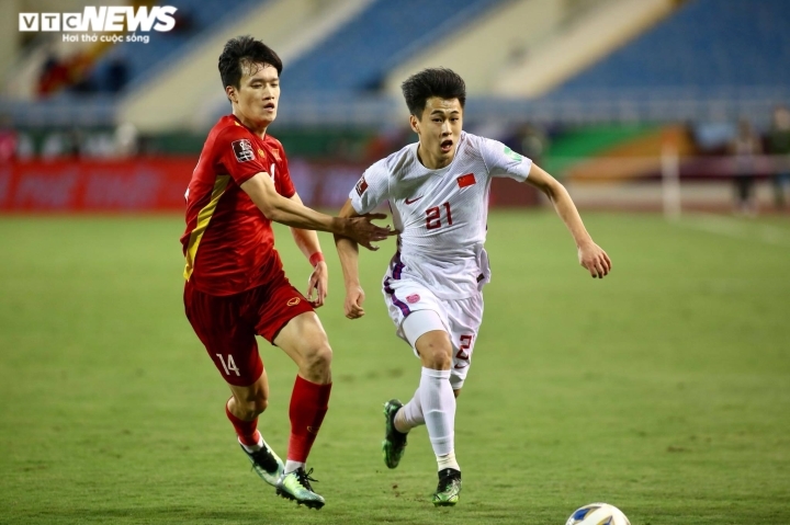 Trực tiếp bóng đá Việt Nam 2-0 Trung Quốc: Tiến Linh ghi bàn
