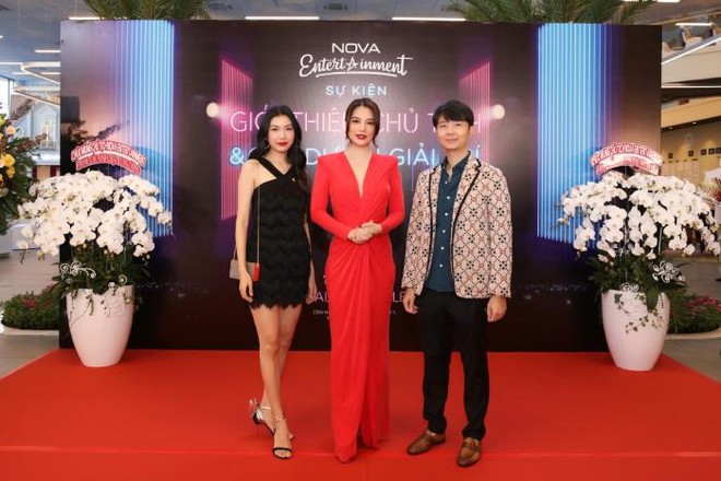 Trương Ngọc Ánh đảm nhận vai trò mới, cầm trịch 2 cuộc thi hoa hậu trong năm 2022 ảnh 9