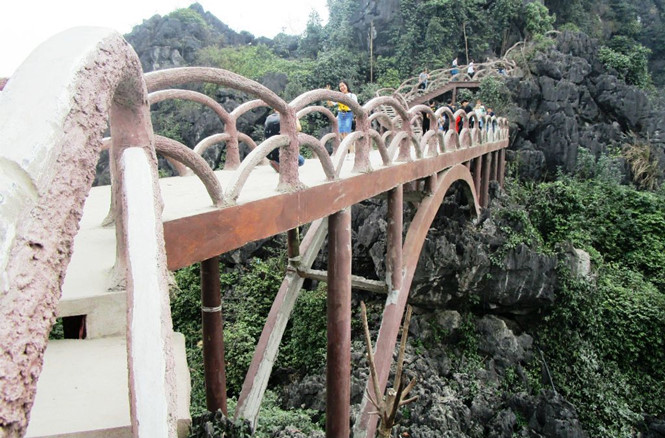 so du lich ninh binh de nghi thao do cau dam xuyen loi di san trang an