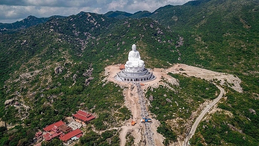 tuong phat ngoi lon nhat dong nam a o binh dinh