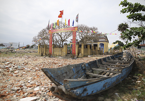 dan phan doi du an resort o da nang chan loi xuong bien