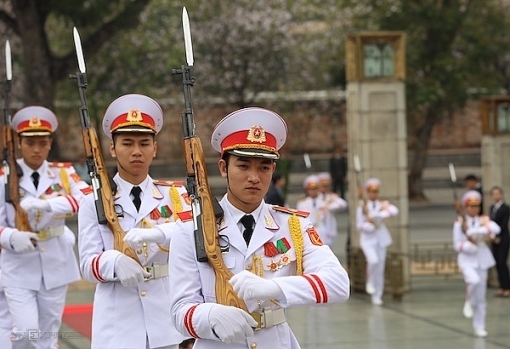 ong kim jong un vieng chu tich ho chi minh