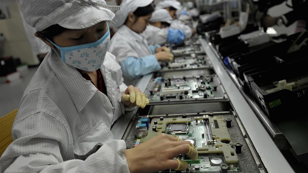 foxconn tuyen bo noi lai toan bo hoat dong san xuat vao cuoi thang 3