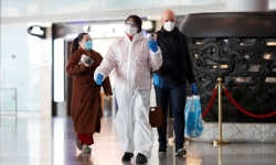 nhieu nguoi trung quoc bao tin gia nhiem ncov