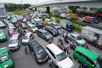 Kiến nghị sớm mở đường ở cửa ngõ Tân Sơn Nhất