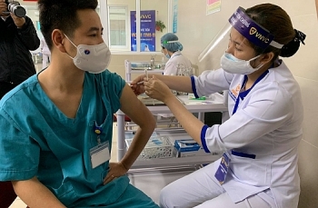 Hà Nội sẽ triển khai tiêm vaccine COVID-19 thế nào?