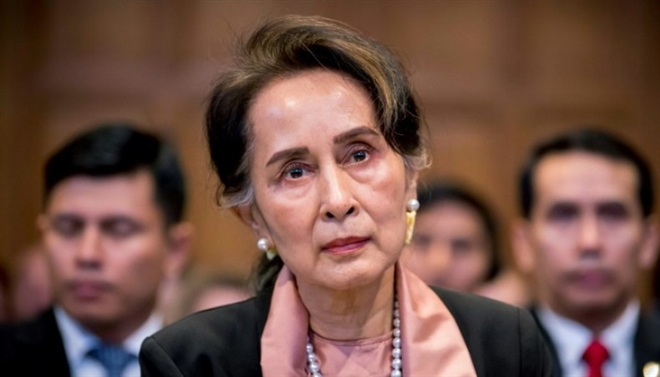 Quân đội Myanmar cáo buộc bà Aung San Suu Kyi nhận hối lộ 600.000 USD - 1