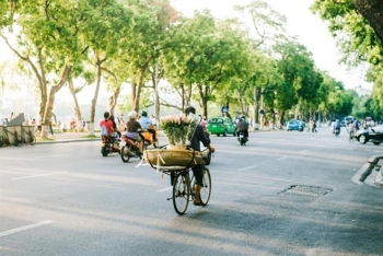 Bắc Bộ ngày nắng đêm lạnh, nhiệt độ có nơi trên 33 độ C