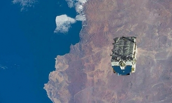 ISS vứt khối rác vũ trụ nặng 2,9 tấn