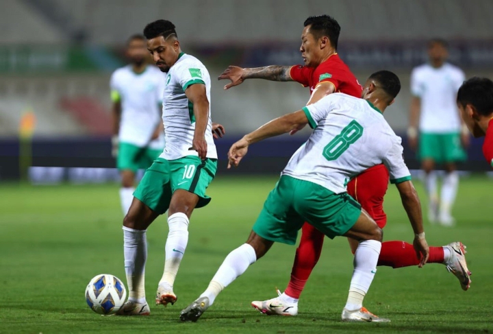 Chia điểm với Ả Rập Xê Út, tuyển Trung Quốc nối dài chuỗi trận không thắng - 1