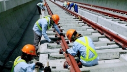 metro so 1 cua sai gon da lap xong 5 nha ga tren cao