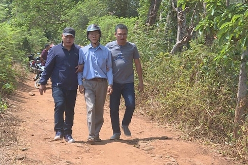 khoi to vu chong giet vo roi dung hien truong gia tai nan giao thong