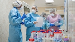 so ca mac covid 19 o nga vuot iran