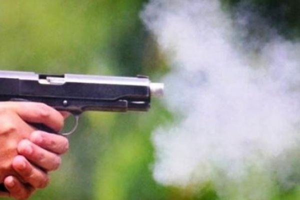Cảnh sát hình sự Tiền Giang bị đánh, cướp súng: Vì sao không nổ súng trấn áp?