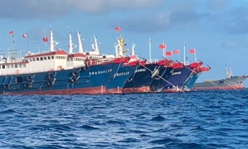 Philippines gửi công hàm phản đối mỗi ngày nếu tàu Trung Quốc chưa rời đá Ba Đầu