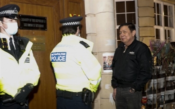 Phản đối đảo chính quân sự, Đại sứ Myanmar tại Anh bị cấp dưới ‘cấm cửa’
