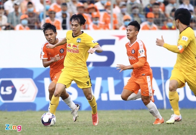 Công Phượng, Văn Toàn lập công, HAGL chiếm lại ngôi đầu V-League - 1