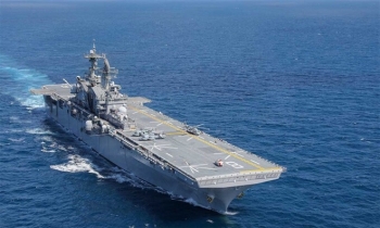 Mỹ dồn dập điều các nhóm tàu tác chiến vào Biển Đông