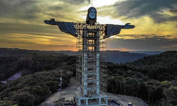 Brazil xây tượng Chúa Jesus khổng lồ