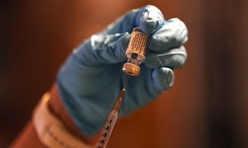 Gần 136 triệu ca Covid-19 toàn cầu, chưa phát hiện vaccine Johnson & Johnson gây đông máu