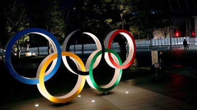 Ca mắc COVID-19 tăng vọt, Nhật Bản xem xét huỷ Olympic - 1