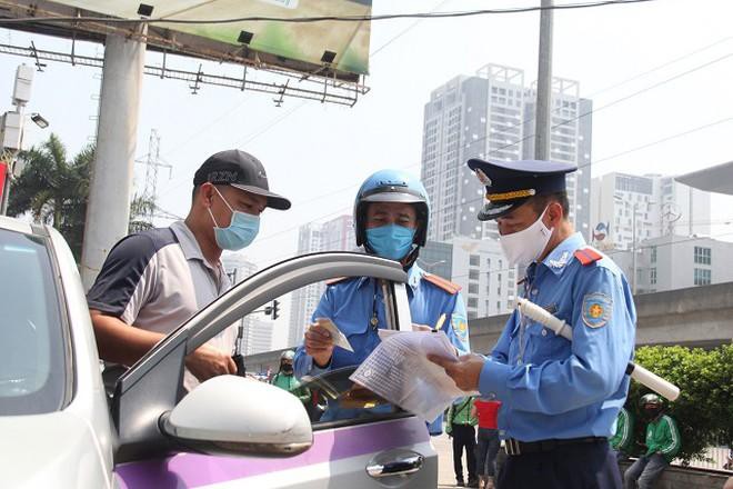 Mở đợt tổng kiểm tra doanh nghiệp và phương tiện “trốn” truyền dữ liệu giám sát hành trình ảnh 1