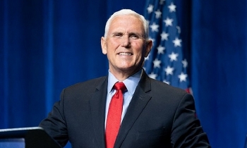 Mike Pence tái xuất