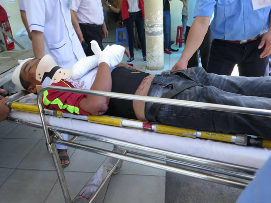 Tai nạn thảm khốc trên đèo Khánh Lê, 3 người chết, 15 người bị thương