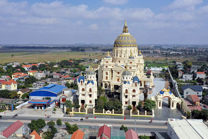 lau dai nghin ty dong cua dai gia ninh binh