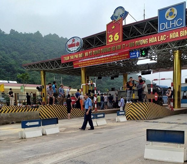 nguoi dan phan doi thu phi bot hoa lac hoa binh phai xa tram