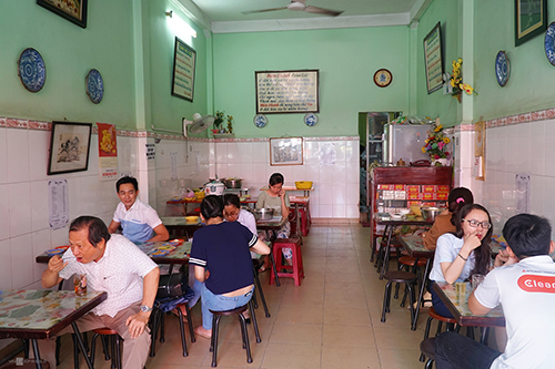 tiem che 6 thap ky goi ky uc sai gon xua