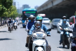 thoi tiet hom nay 235 bac bo mua lon nam bo nang nong