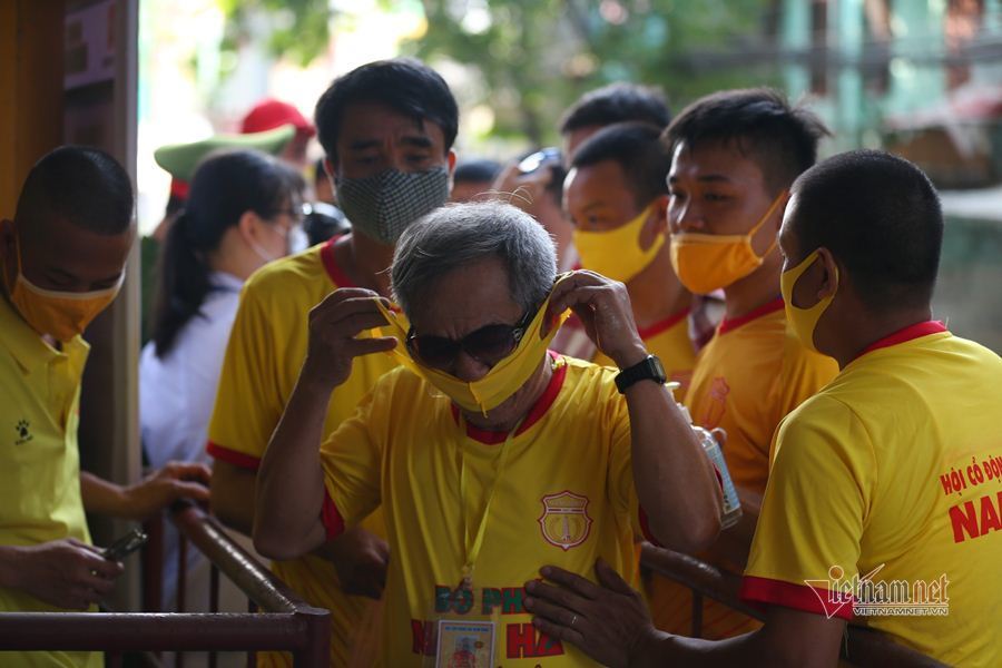 dinh danh bat khoi cup quoc gia