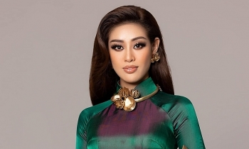 Khánh Vân diện áo dài tại Miss Universe